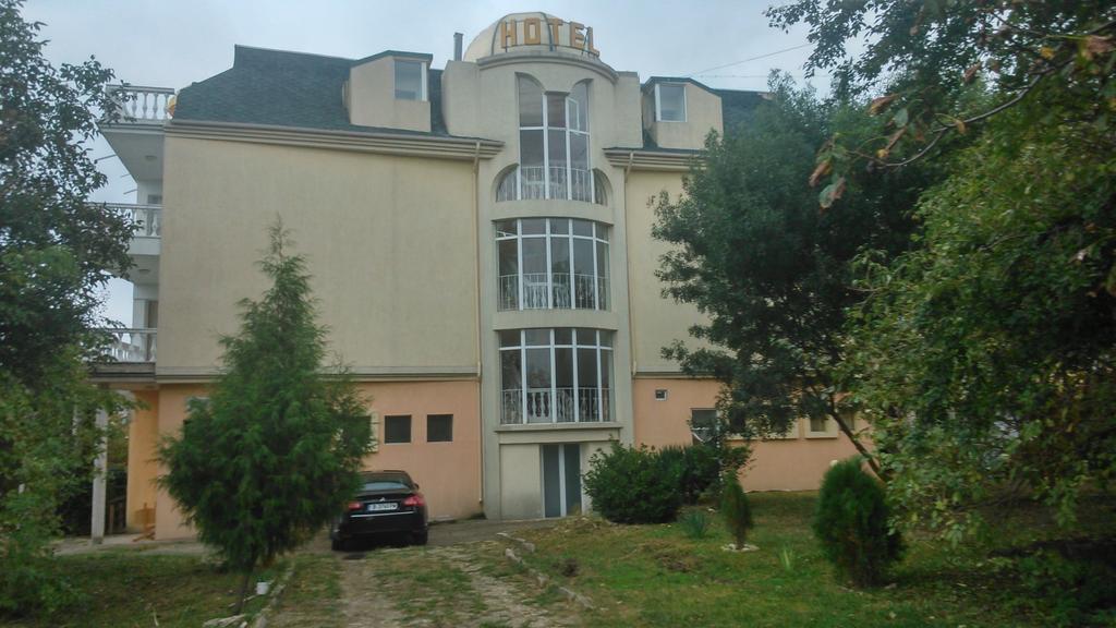 Pancho Family Hotel Kranevo Exterior photo